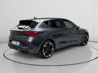 Usado Cupra Leon 150 CV (110 kW) 2023 Gris Utilitario