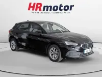 Usado Seat Leon Style 116 CV (85 kW) 2024 Negro Utilitario