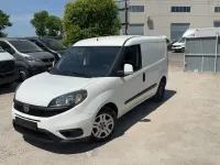 Usado Fiat Doblò 95 CV (69 kW) 2022 Blanco Monovolumen