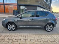 Usado Seat Ibiza Copa 90 CV (66 kW) 2012 Gris / plata Berlina