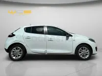 Usado Renault Mégane Intens 116 CV (85 kW) 2015 Blanco Berlina