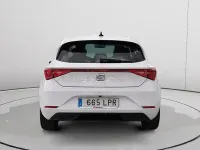 Usado Seat Leon Style 110 CV (80 kW) 2021 Blanco Berlina