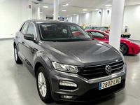 Usado VW T-Roc Advance 115 CV (84 kW) 2022 Gris / plata SUV
