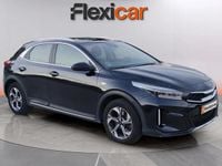 Usado Kia XCeed 120 HP (88 kW) 2023 Preto SUV