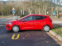 Usado Ford Fiesta Trend 75 CV (55 kW) 2022 Rojo Berlina