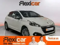 Usado Peugeot 208 Access 82 CV (60 kW) 2016 Blanco Utilitario