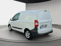 Usado Ford Transit Courier Trend 102 CV (75 kW) 2018 Blanco Van