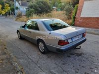Usado Mercedes E300 231 CV (169 kW) 1992 Gris / plata Berlina