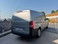 Usado Mercedes Vito 113 CV (83 kW) 2018 Gris Van