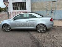 Usado VW Eos 140 CV (102 kW) 2010 Gris / plata Descapotable