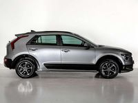 Usado Kia Niro 129 CV (94 kW) 2025 Gris SUV