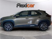 Usado Toyota Yaris Hybrid Active 116 CV (85 kW) 2024 Gris