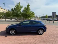 Usado Opel Astra GTC Enjoy 105 CV (77 kW) 2005 Utilitario