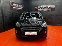 Usado Ford Kuga ST-Line 150 CV (110 kW) 2017 Negro SUV