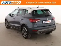 Usado Seat Arona FR 110 CV (80 kW) 2023 Gris SUV