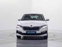 Usado Skoda Scala Selection 116 CV (85 kW) 2023 Blanco Utilitario