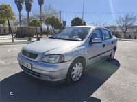 Usado Opel Astra Comfort 100 CV (73 kW) 2000 Gris / plata Berlina