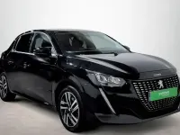 Usado Peugeot 208 Allure 100 CV (73 kW) 2023 Negro Utilitario