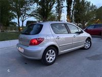 Usado Peugeot 307 90 CV (66 kW) 2006 Gris / plata Berlina