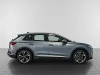 Usado Audi Q4 e-tron S-Line 150 kW (204 CV) 2023 Eléctrico SUV