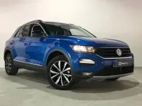 Usado VW T-Roc Advance 110 CV (80 kW) 2021 Azul SUV