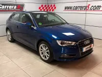 Usado Audi A3 Attraction 110 CV (80 kW) 2015 Azul Berlina