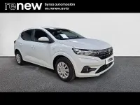 Usado Dacia Sandero Comfort 90 CV (66 kW) 2022 Blanco Berlina