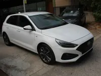 Usado Hyundai i30 120 CV (88 kW) 2023 Blanco Utilitario