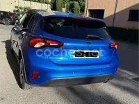 Usado Ford Focus Active X 120 CV (88 kW) 2022 Azul Berlina