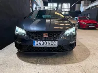 Usado Seat Leon 4Drive 300 CV (220 kW) 2019 Gris / plata Familiar