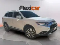 Usado Mitsubishi Outlander 150 CV (110 kW) 2019 Blanco SUV