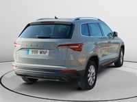 Usado Skoda Karoq Ambition 116 CV (85 kW) 2024 Gris / plata SUV