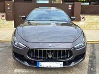 Usado Maserati Ghibli GranLusso 275 CV (202 kW) 2019 Negro Coupe