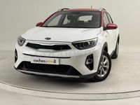 Usado Kia Stonic 84 CV (61 kW) 2018 Blanco SUV