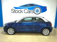 Usado Audi A1 Attraction 86 CV (63 kW) 2013 Azul Utilitario
