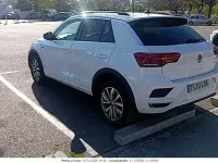 Usado VW T-Roc Advance 110 CV (80 kW) 2022 Blanco SUV