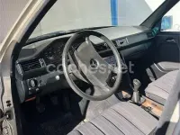Usado Mercedes 200 132 CV (97 kW) 1988 Beige Berlina