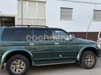 Usado Mitsubishi Montero Sport 115 CV (84 kW) 2004 Verde SUV