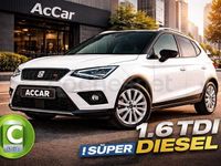 Usado Seat Arona Ecomotive 95 CV (69 kW) 2018 Blanco SUV