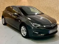 Usado Opel Astra Excellence 110 CV (80 kW) 2016 Gris Utilitario