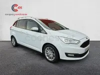 Usado Ford Grand C-Max Trend 120 CV (88 kW) 2016 Blanco Monovolumen