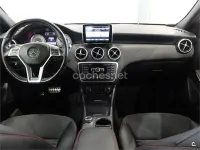 Usado Mercedes A180 Style 122 CV (89 kW) 2014 Negro Berlina