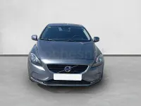 Usado Volvo V40 120 CV (88 kW) 2018 Gris / plata Berlina