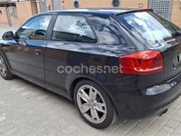 Usado Audi A3 Ambiente 125 CV (91 kW) 2010 Negro Utilitario