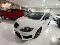 Usado Seat Leon 105 CV (77 kW) 2017 Blanco Berlina