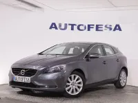 Usado Volvo V40 Inscription 149 CV (109 kW) 2013 Blanco