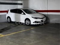 Usado Toyota Auris Business Edition 90 CV (66 kW) 2016 Blanco Familiar