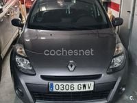 Usado Renault Clio II Exception 101 CV (74 kW) 2010 Gris / plata Berlina