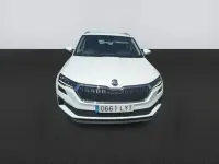 Usado Skoda Karoq Ambition 116 CV (85 kW) 2022 Blanco SUV