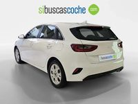 Usado Kia Ceed 120 CV (88 kW) 2023 Blanco Utilitario